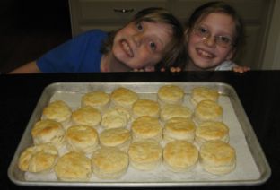 Boy%20and%20Girl%20with%20biscuits.jpg