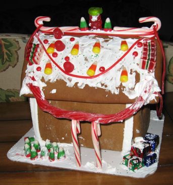 BoyGingerbreadHouse.jpg