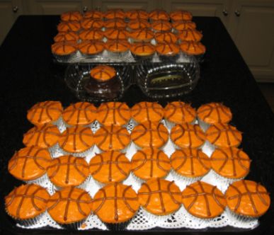 basketball%20cupcakes.jpg