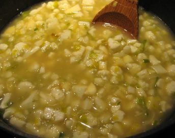 cauliflower%20soup%20-%20simmering.jpg