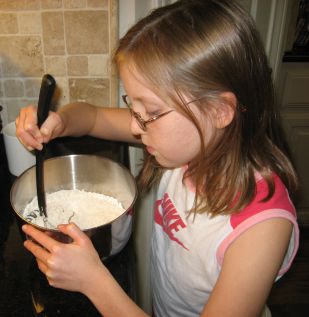 cookies%20-%20girl%20mixing%20dry%20ingredients.jpg